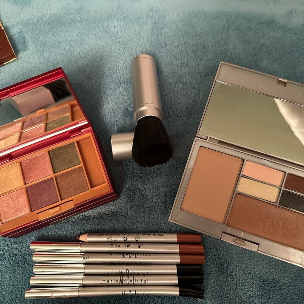 Sold - Picture 6 of 16